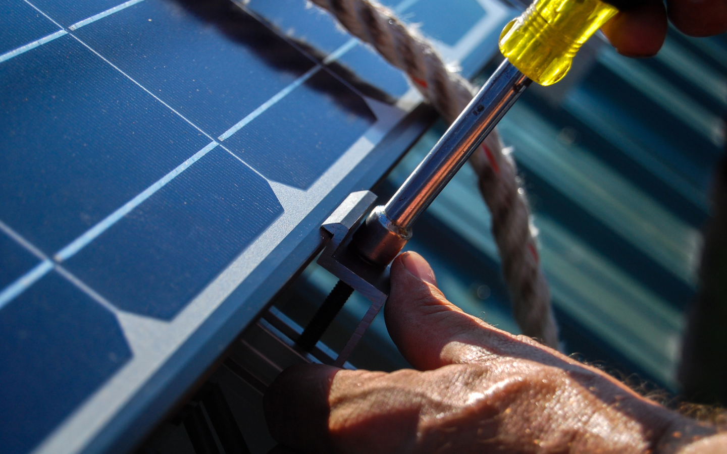 How to Build a DIY Solar Panel System for Your Home